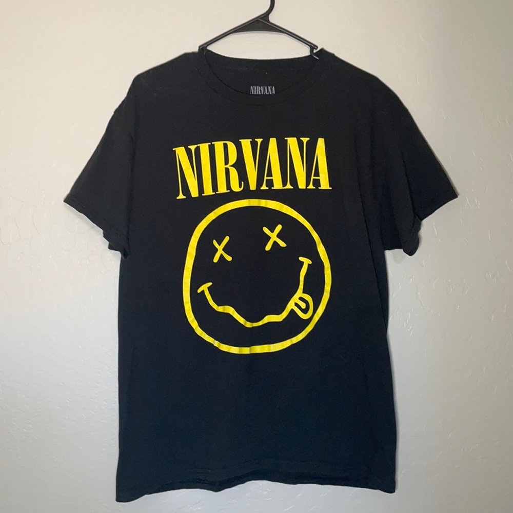Nirvana Men's Kurt Cobain Black Happy Smiley Face Grunge T-Shirt Size Large